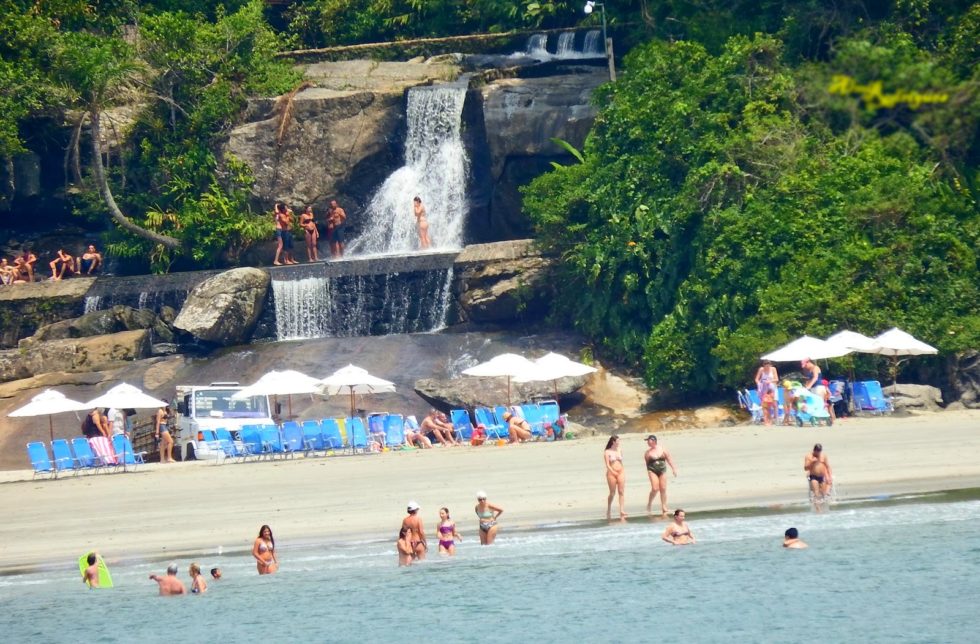 praia-de-iporanga-no-guaruja