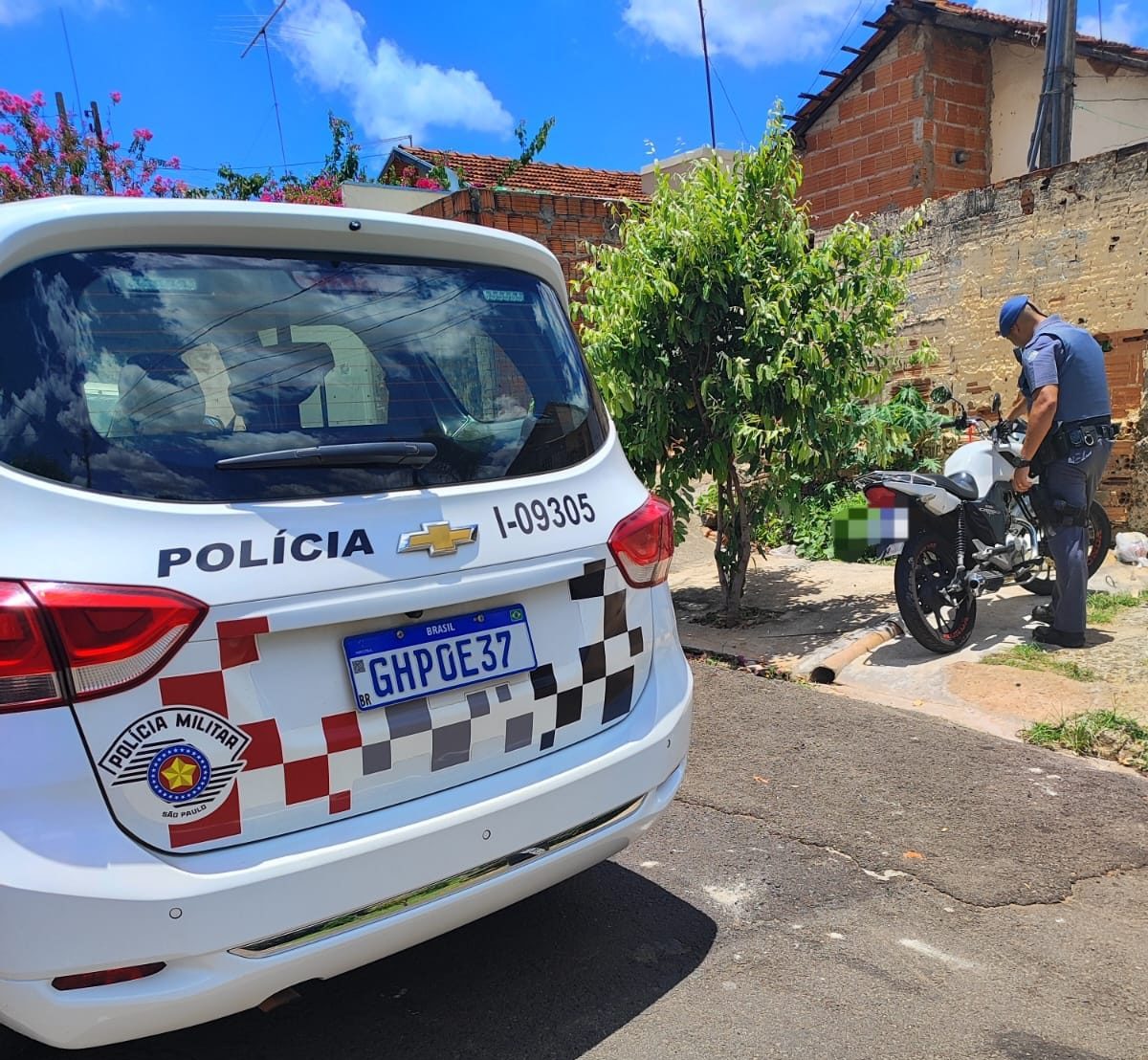 PM aplica multas e recolhe motocicletas em ação para coibir rolezinho