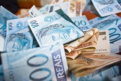 Governo eleva alíquotas de contribuição previdenciária