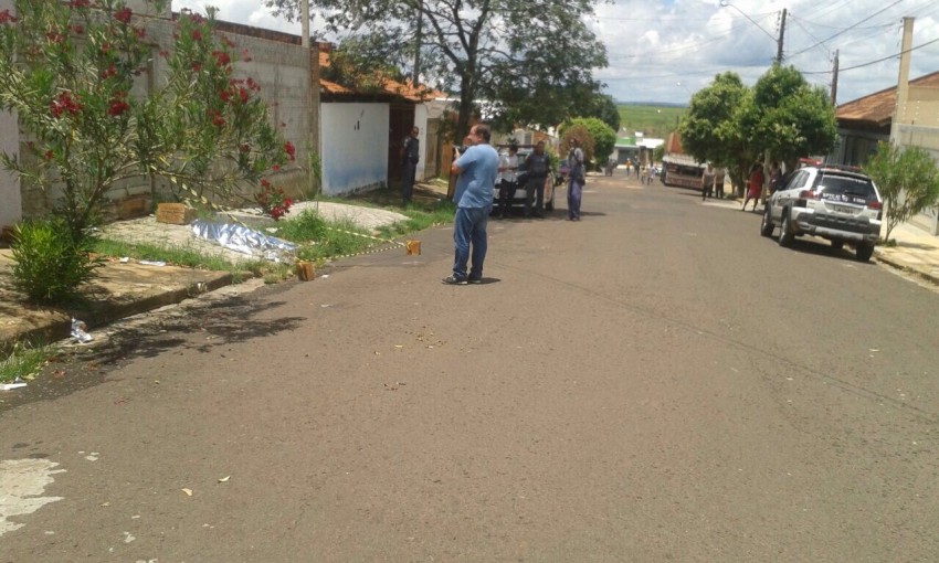 Idosa que morreu sem atendimento médico é enterrada