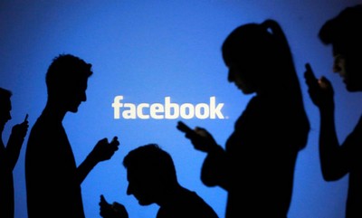 Facebook proíbe fotos de nádegas inteiras, mamilos e sexo