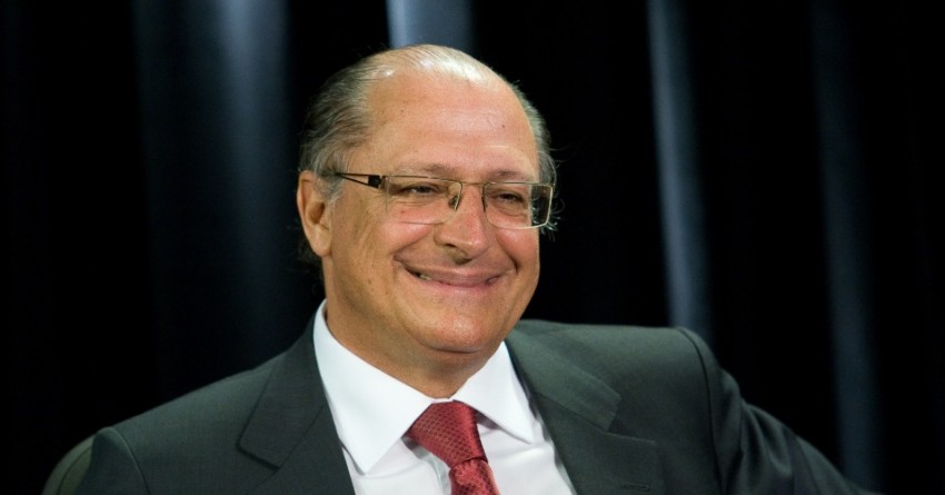 ‘Todo ano é essa novela’, diz Alckmin sobre greve