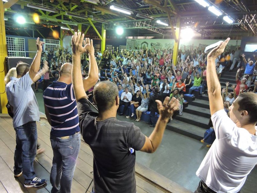 Servidores municipais organizam protesto contra Prefeitura