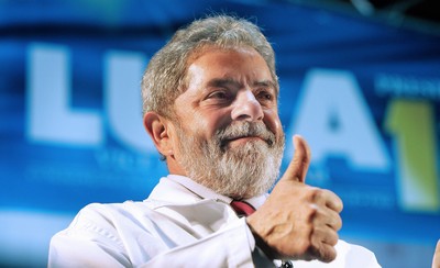 Crise política: Lula põe o pé na estrada