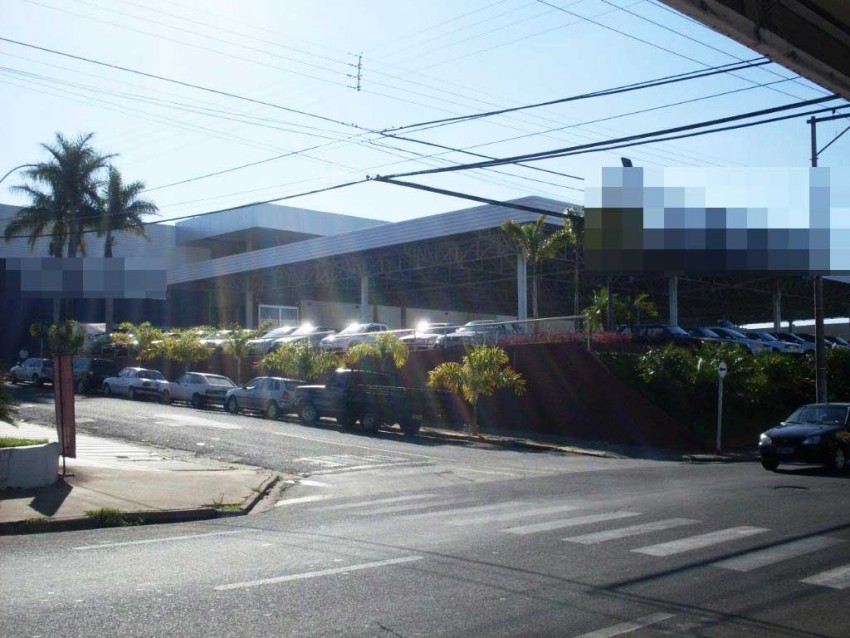 Perfumaria é assaltada dentro de supermercado em Marília