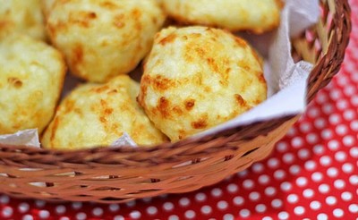 Receita saudável: Pão de queijo com tapioca e linhaça