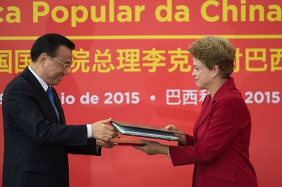 Brasil e China vão construir ferrovia do Atlântico ao Pacífico