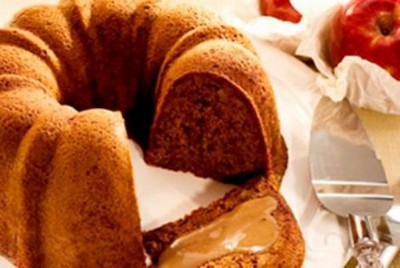 Receita para o café da tarde: Bolo de Maçã e Ovomaltine