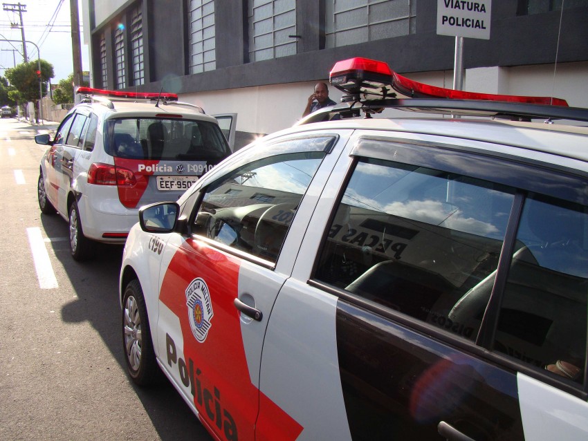 Motorista tem veículo furtado na zona norte de Marília