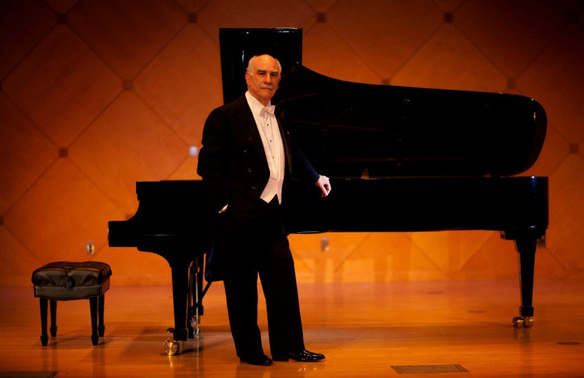 Pianista Caio Pagano apresenta recital no Sesi Marília