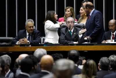 Câmara adia votações polêmicas por causa do feriado