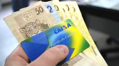 Governo adia parte do pagamento do abono salarial