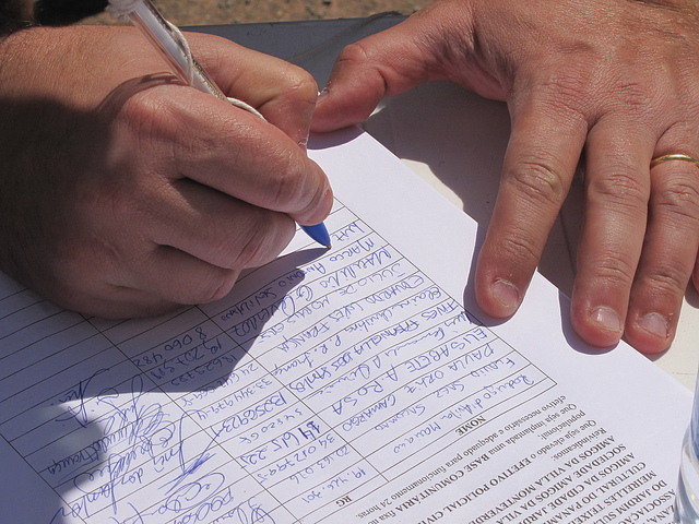 Matra coleta assinaturas contra corrupção