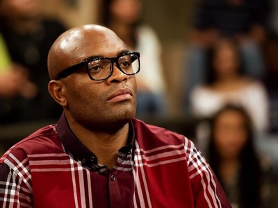 Anderson Silva é criticado em rede social