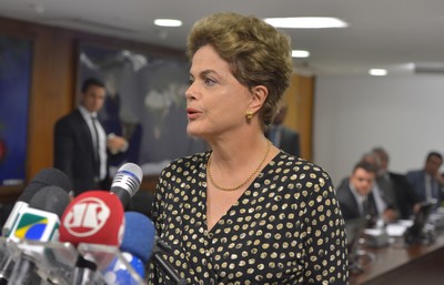 Dilma anuncia plano de recuperação da Bacia do Rio Doce