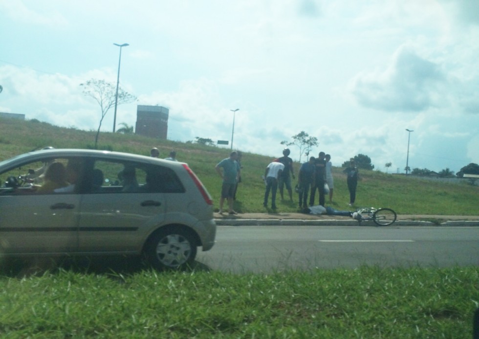 Homem sofre grave acidente na Avenida João Ramalho