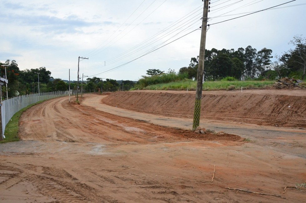 Pavimentação da Avenida Cascata começa nesta segunda