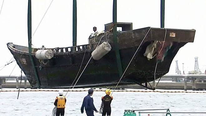 151204120849_ghost_boat1_640x360_reuterstbsjapan_nocredit