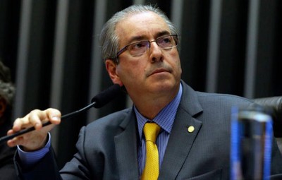 Cunha adia instalação de comissão do impeachment