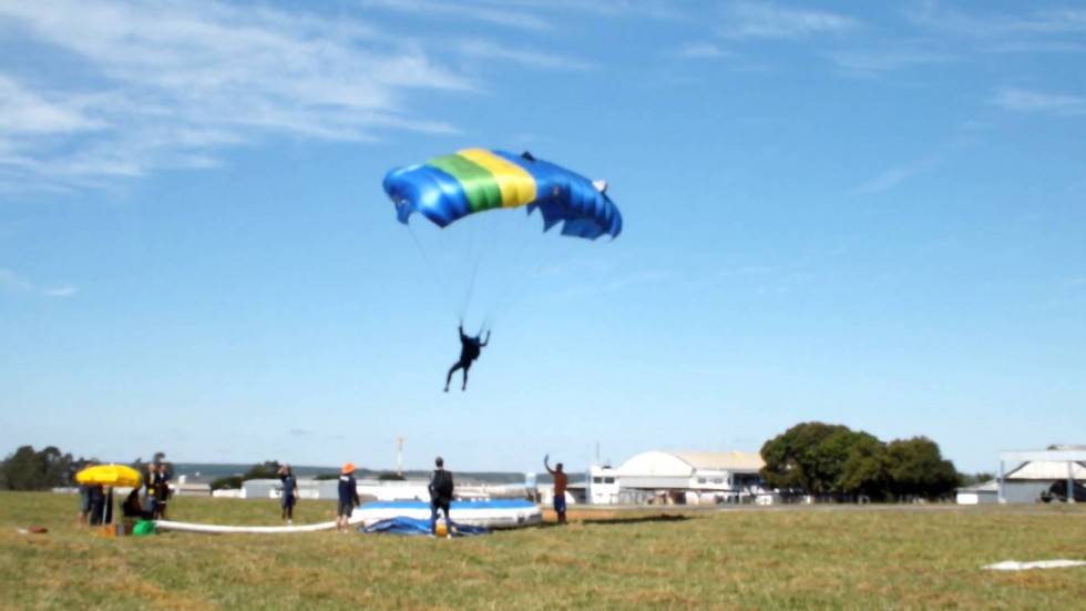 Paraquedistas morrem após salto em Vera Cruz