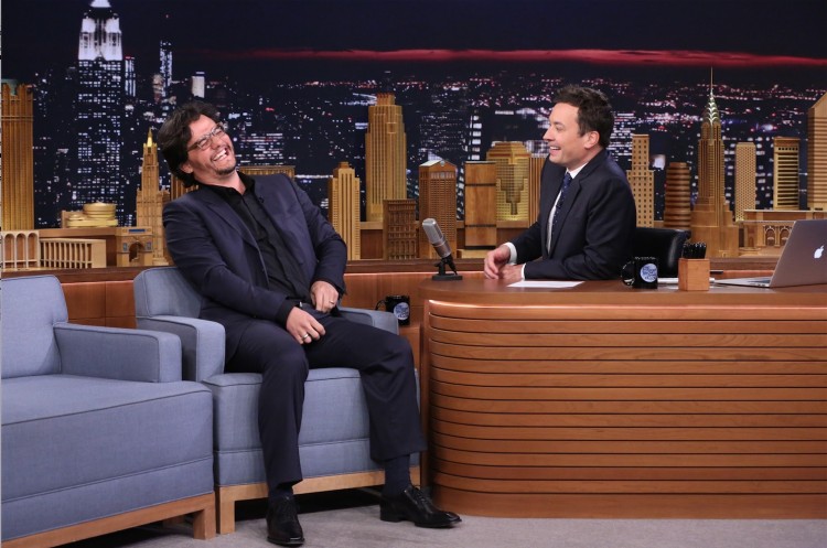 Wagner Moura é entrevistado por Jimmy Fallon