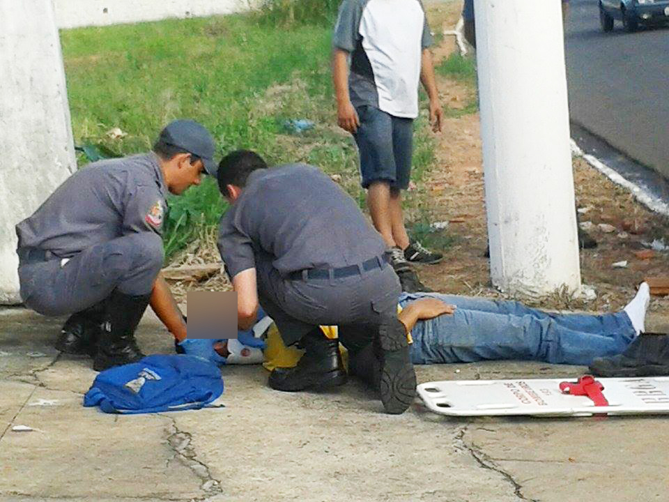 Homem fica ferido em acidente na Via Expressa