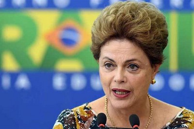 Dilma pede rejeição de recurso que questiona rito de impeachment