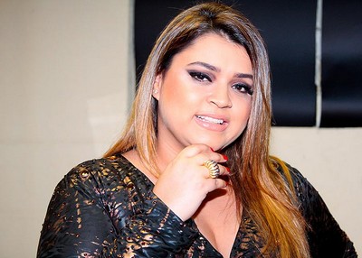 Preta Gil posta foto sem maquiagem e é criticada