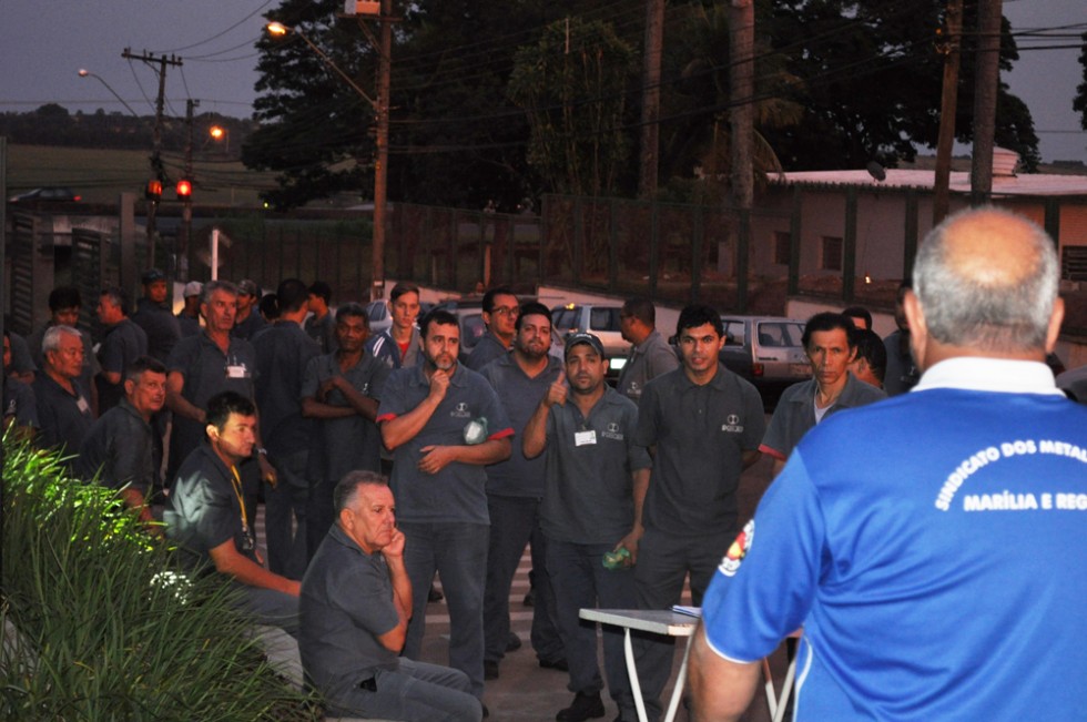 Funcionários de metalúrgica Ikeda ameaçam greve