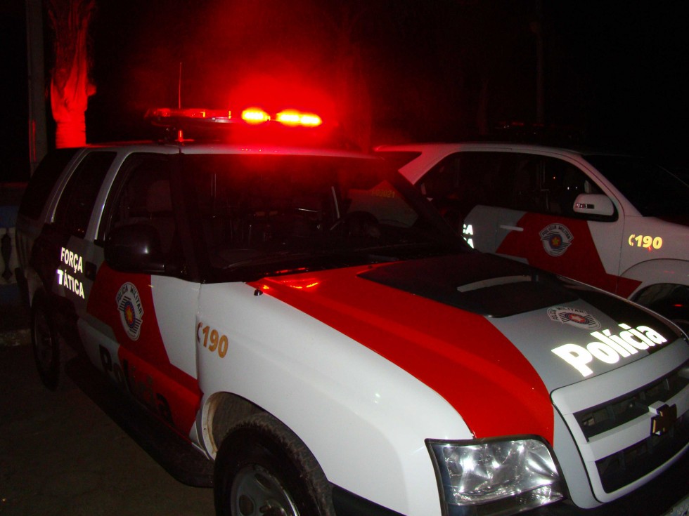 Trio assalta ônibus na zona sul de Marília