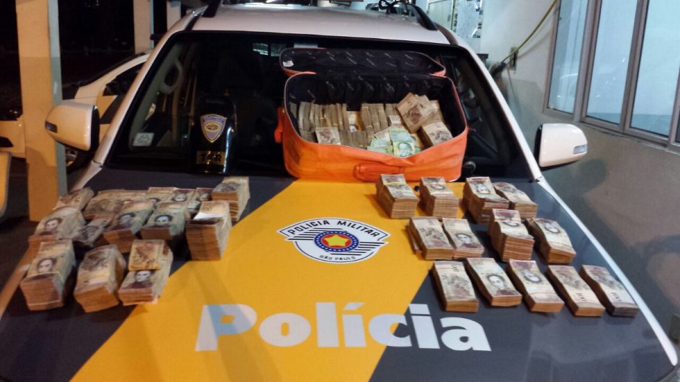 Polícia apreende fortuna em dinheiro venezuelano