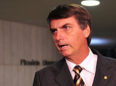 Bolsonaro é denunciado a tribunal penal internacional