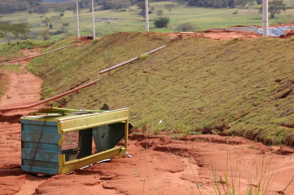 Prefeitura desperdiça R$ 38 mi em obra de esgoto