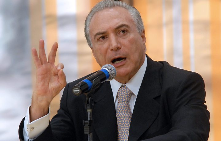 Michel Temer rebate Dilma: “mentira rasteira”