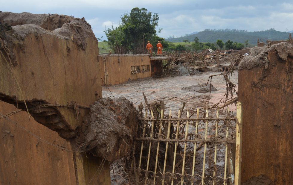 Mariana (MG) - Distrito de Bento Rodrigues, em Mariana (MG), atingido pelo rompimento de duas barragens de rejeitos da mineradora Samarco (Antonio Cruz/Agência Brasil)