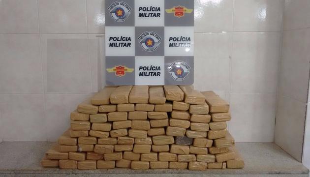 Polícia intercepta maconha que viria para Marília