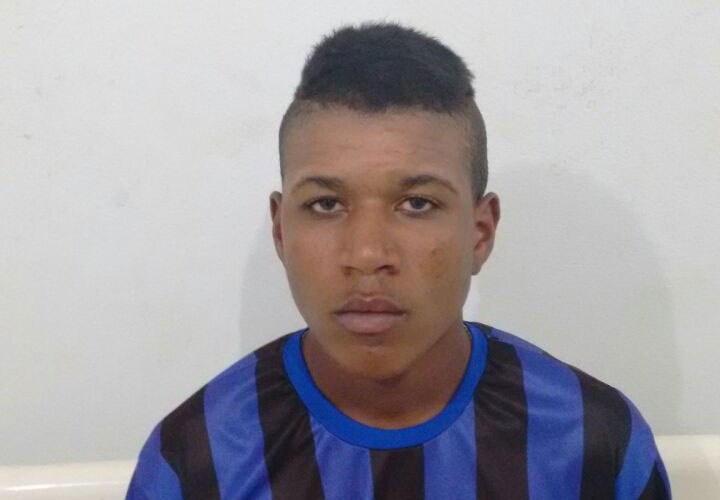 Jovem é preso após perseguição na zona sul