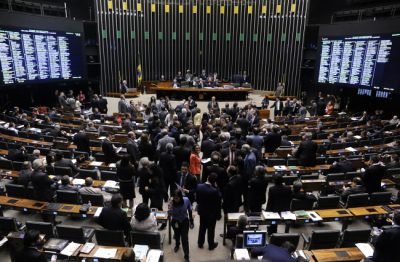 Câmara aprova MP que intensifica combate ao Aedes aegypti