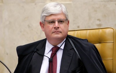 Pedidos de prisão de cúpula do PMDB afetam impeachment