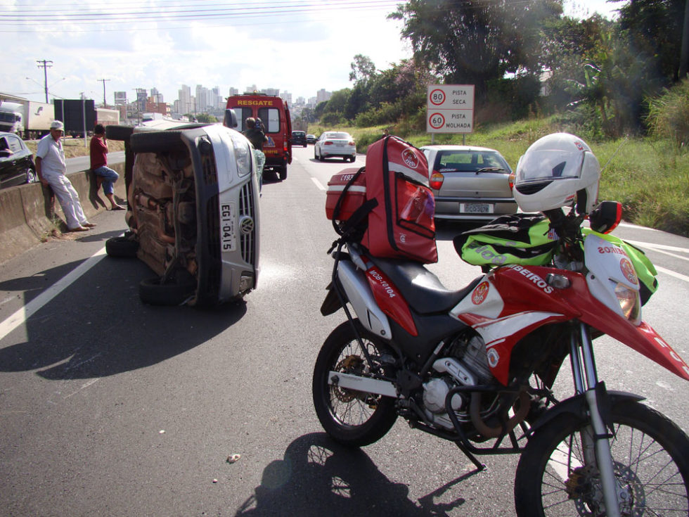 Acidente deixa três vítimas na Rodovia do Contorno