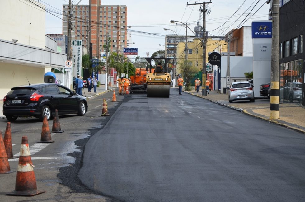 Prefeitura anuncia recapeamento em várias ruas