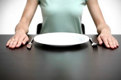 Jejum intermitente: a dieta para quem não consegue fazer dieta