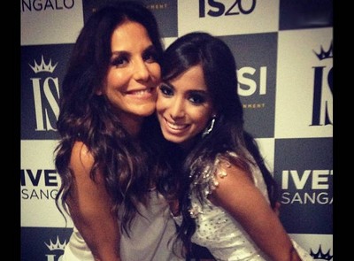 Foto antiga de Anitta com Ivete viraliza na internet