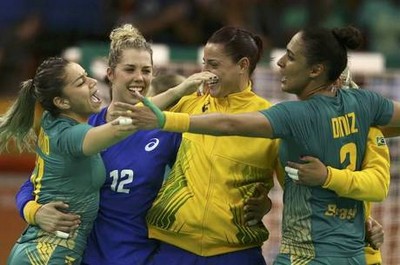 Frase motivacional da torcida no handebol faz sucesso