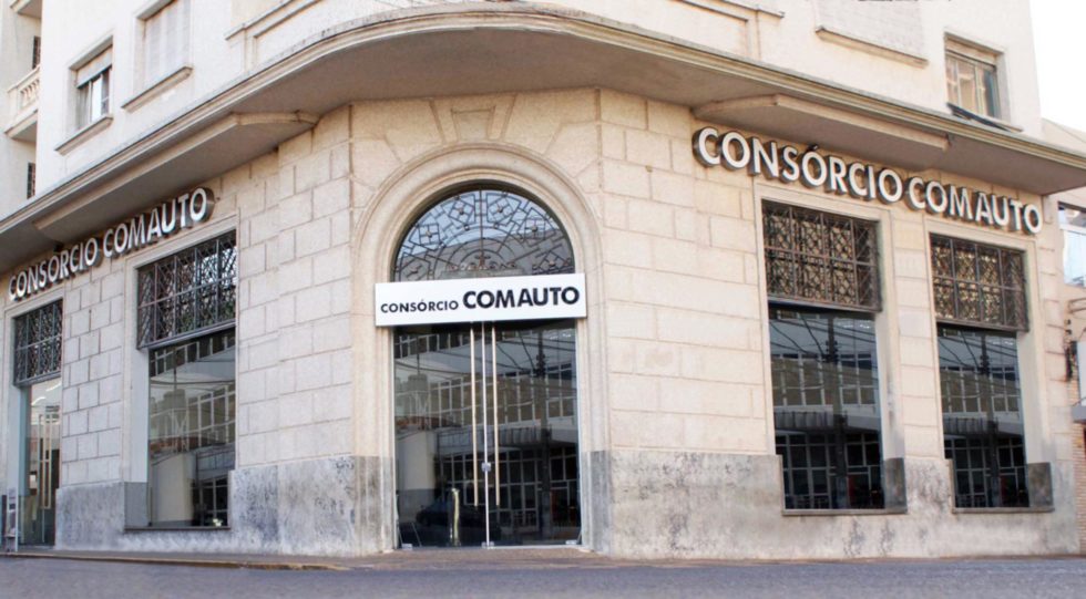 705296_568766286483567_1799586755_o