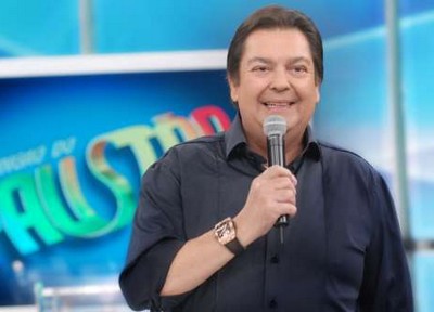 Faustão detona uniforme da Globo para Olimpíadas