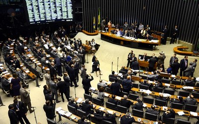 Congresso aprova texto-base da LDO de 2017