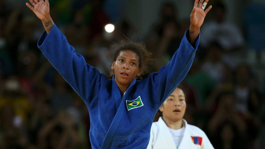 Rafaela Silva dá ao Brasil sua primeira medalha de ouro