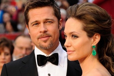 Angelina Jolie pede divórcio de Brad Pitt