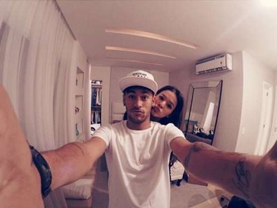 Neymar ‘sonda’ Marquezine para Réveillon juntos